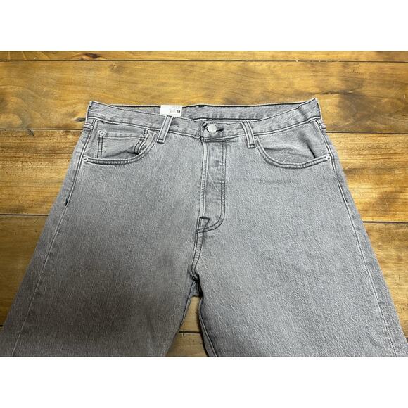 Levi's 501 150th Anniversary Button Fly 100% Cotton Gray Denim Jeans 33x32 NWT - Picture 3 of 10